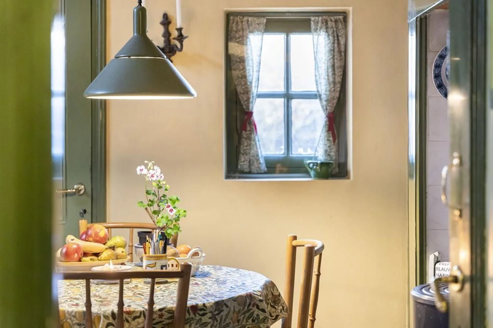 Huize Le Forestel, Baarn – eethoek in de keuken