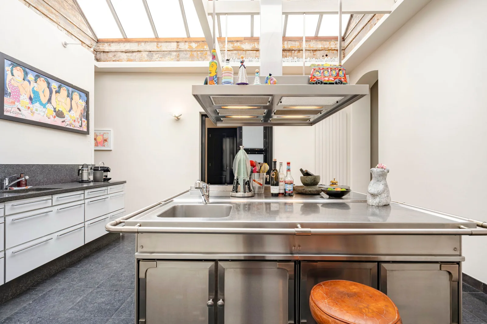 Loft #5, Gouda – de keuken onder de lichtstraat