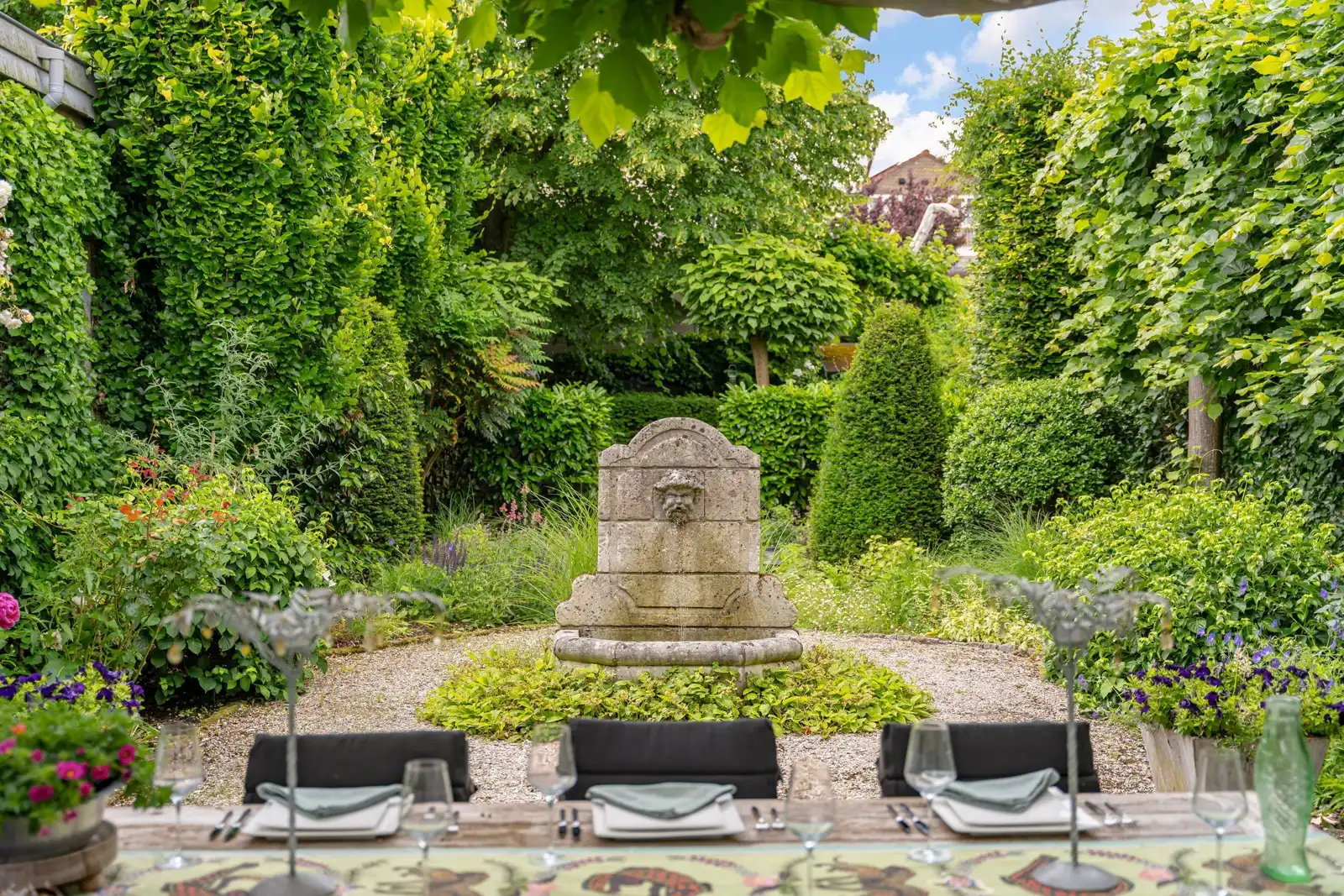 Loft #5, Gouda – de tuin met de fontein