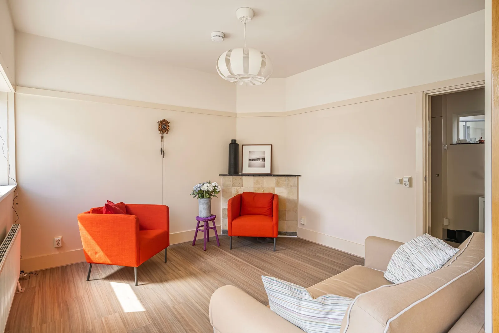 Dienstwoning Noorderbegraafplaats, Hilversum – woonkamer