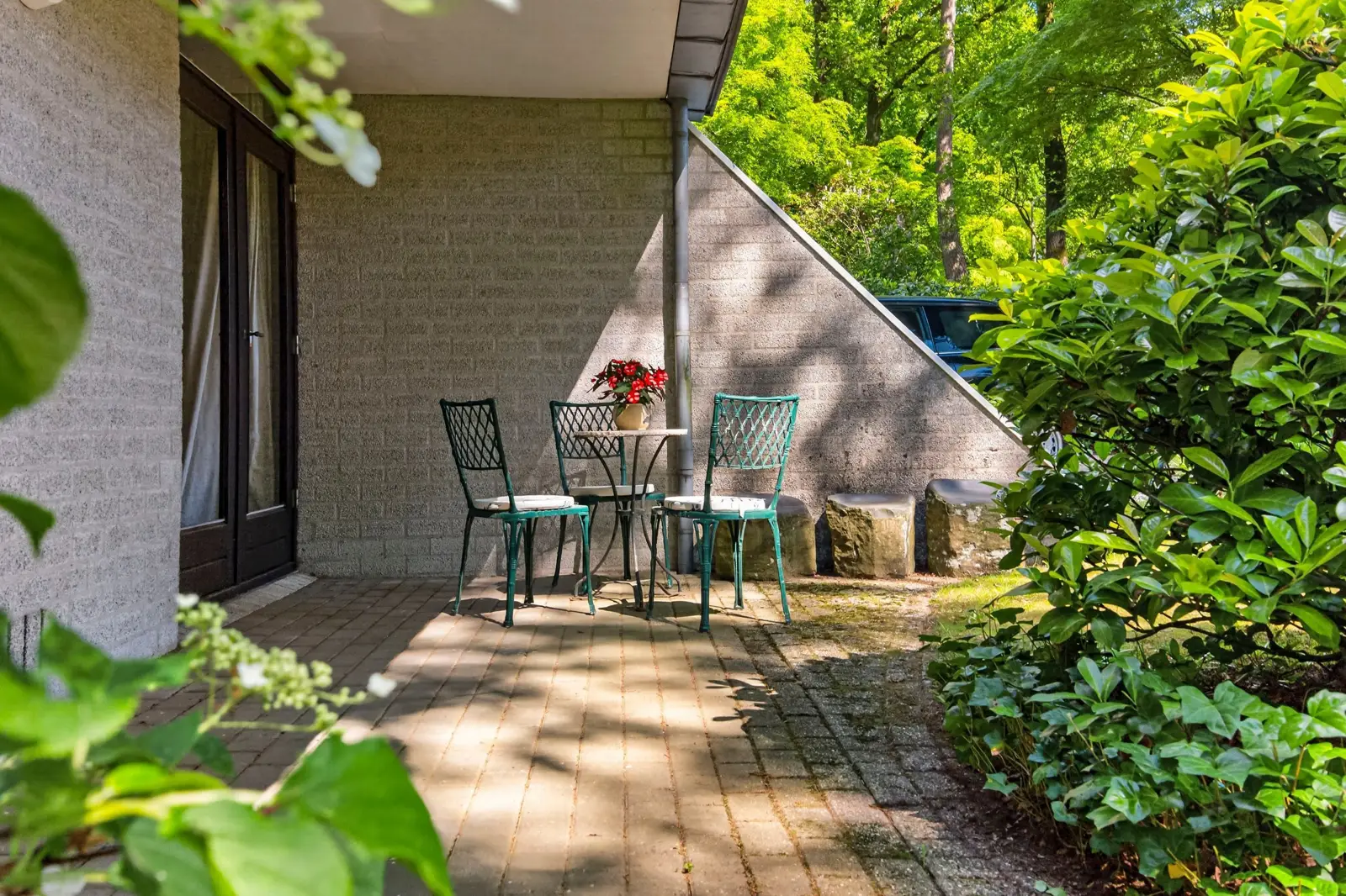 Eleonoraweg 7, Nijmegen – terras aan het huis