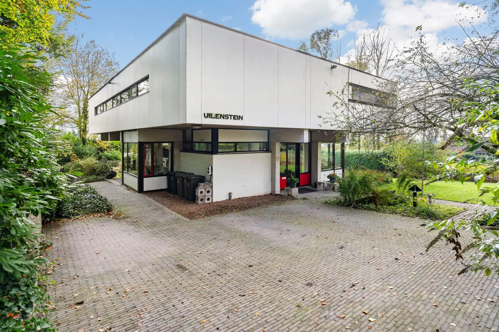 Villa Uilenstein, Leersum – de zwevende verdieping boven de entree