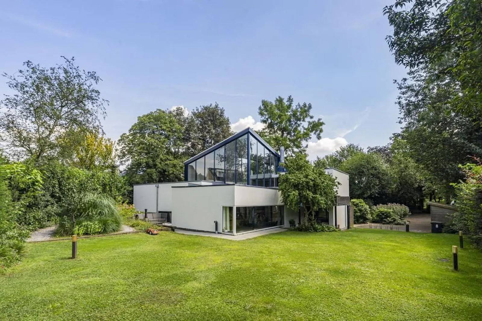 Huize Sisu, Nijmegen – het huis aan de tuin