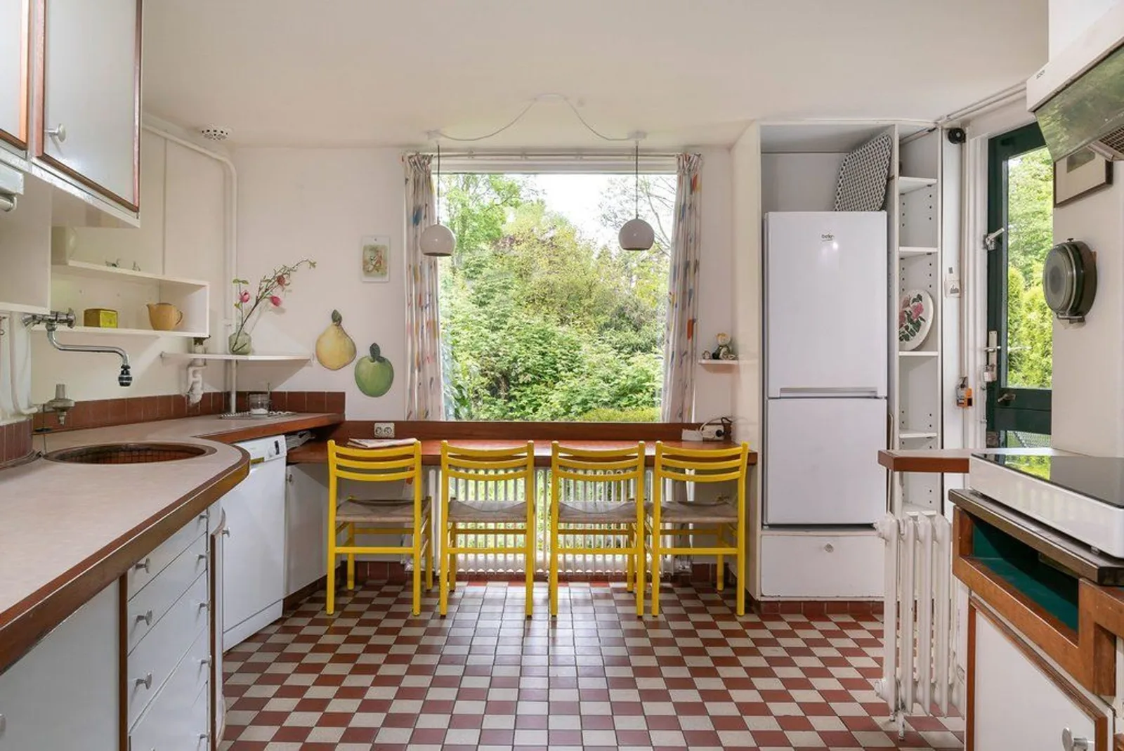 Villa ‘Voorbij de wegen’, Rhoon – keuken