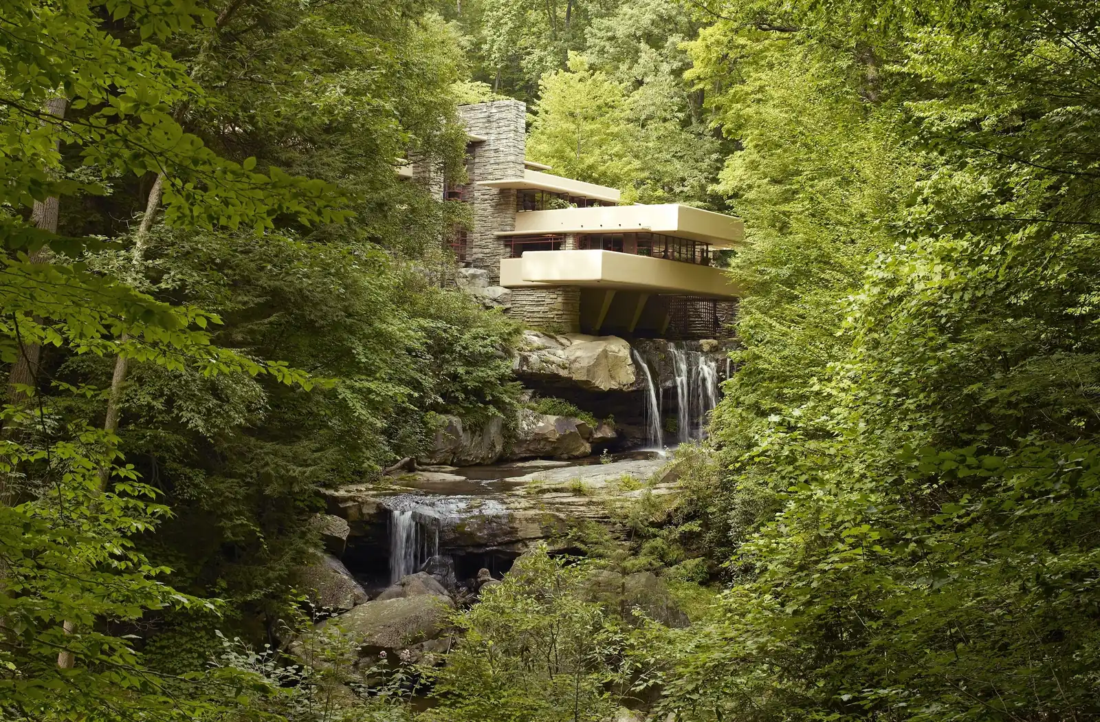 Fallingwater, Mill Run, Pennsylvania (1936–1939), ontwerp Frank Lloyd Wright
