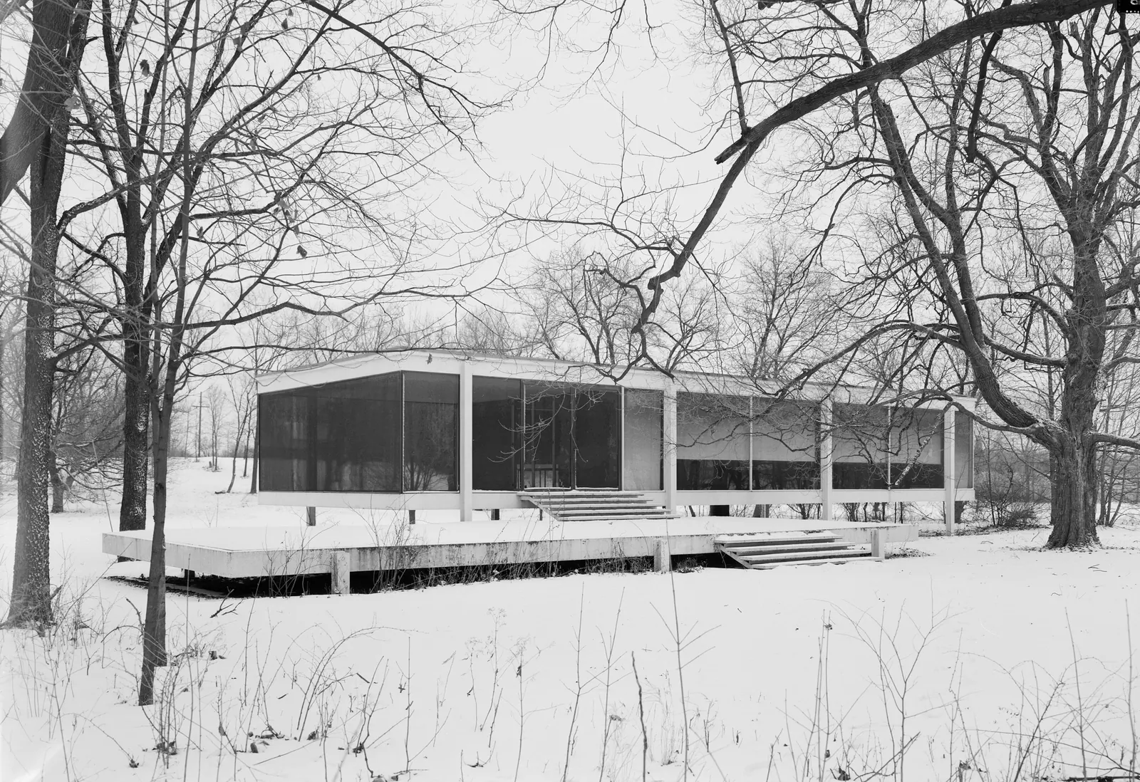 Farnsworth House, Plano, Illinois (1951), ontwerp Ludwig Mies van der Rohe